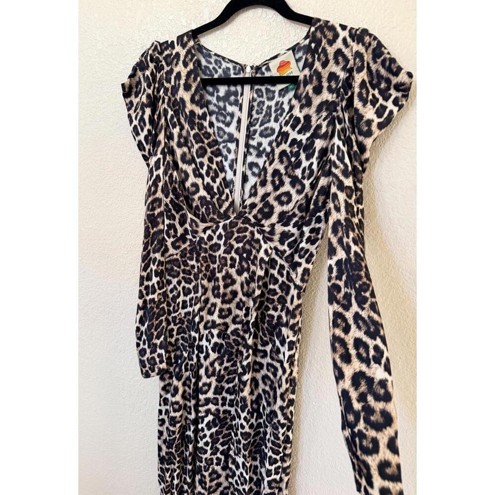 New Farm Rio Leopard V-Neck Midi-Dress In Natural Cream Size M $230 - Picture 8 of 14